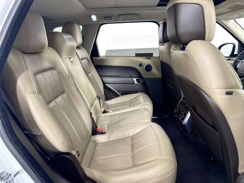 Used 2019 Land Rover Range Rover Sport HSE image 37