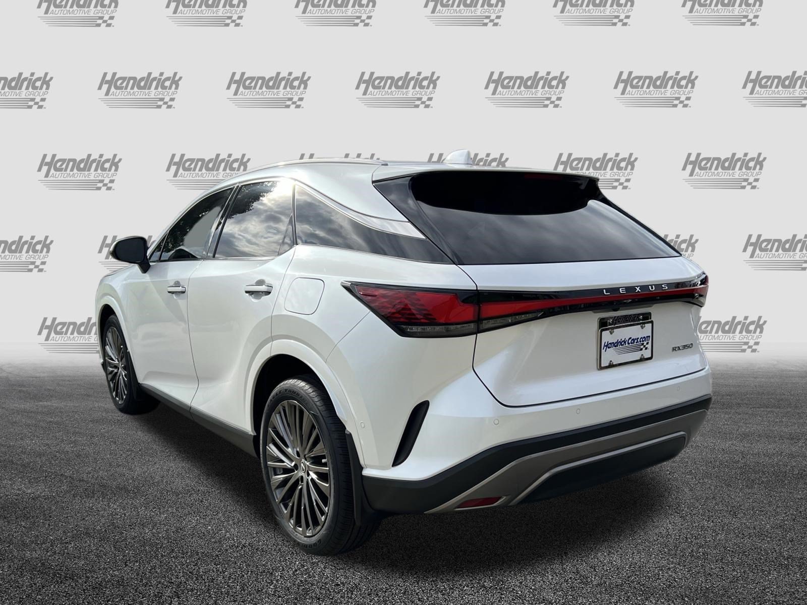 Used 2023 Lexus RX 350 FWD w/ Accessory Package image 7