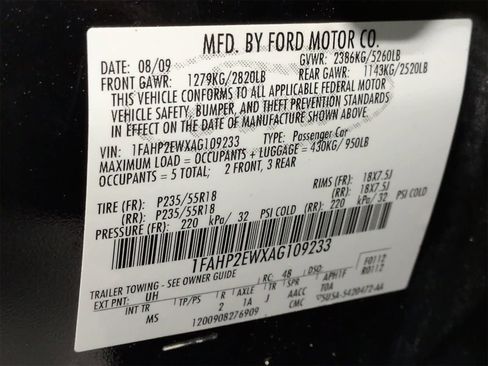 Used 2010 Ford Taurus SEL image 35