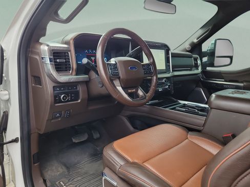 Used 2023 Ford F250 King Ranch w/ Chrome Package AWD/4WD image 16