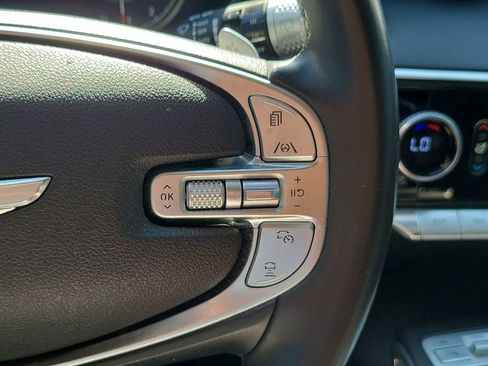 Used 2022 Genesis GV70 2.5T w/ Advanced Package image 35