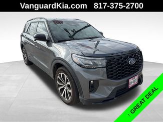 Used 2025 Ford Explorer ST-Line video 1