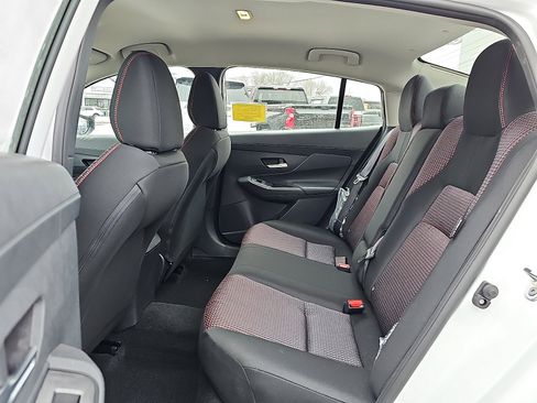 New 2026 Nissan Sentra SR w/ Floor Mat Package image 6