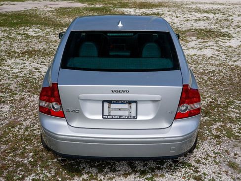 Used 2006 Volvo S40 T5 image 9