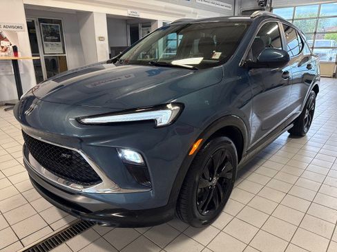 Used 2024 Buick Encore GX Sport Touring w/ Comfort Package FWD image 7