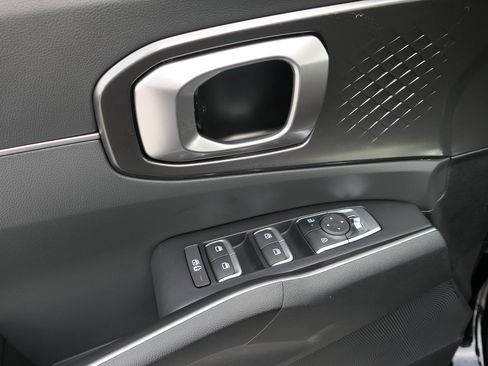 New 2026 Kia Sorento S FWD image 13