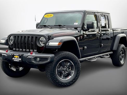 Used 2020 Jeep Gladiator Rubicon image 2