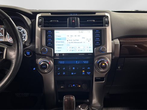 Used 2023 Toyota 4Runner Limited image 29