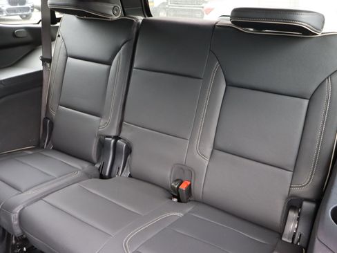 Used 2025 Chevrolet Tahoe Premier image 34