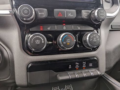 Used 2025 RAM 1500 Big Horn AWD/4WD image 47