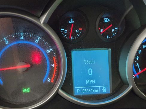 Used 2012 Chevrolet Cruze LS w/ Connectivity Package image 17