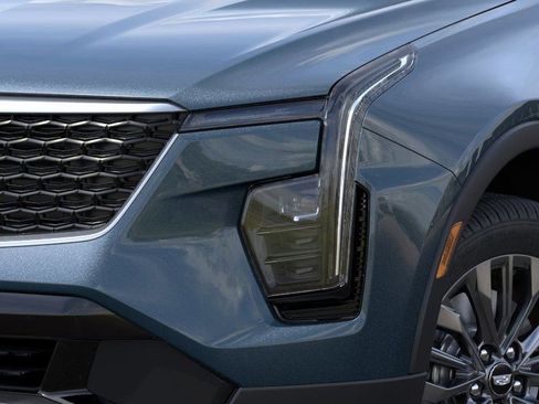 New 2025 Cadillac XT4 Premium Luxury w/ Cold Weather Package image 10