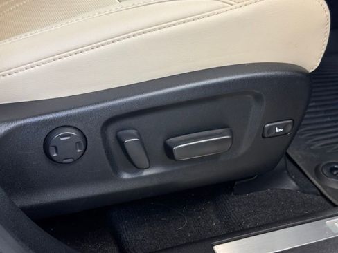 Used 2022 Lexus RX 350 AWD w/ Luxury Package image 37