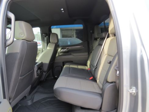 Used 2024 Chevrolet Silverado 1500 ZR2 w/ Technology Package image 14