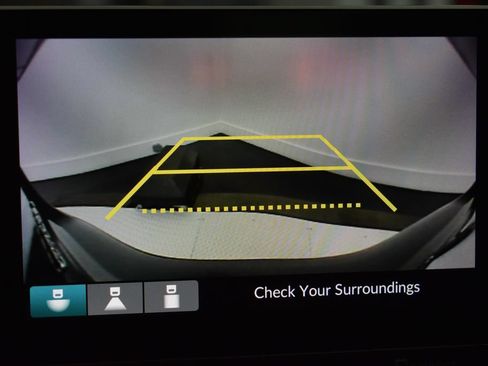 Used 2023 Honda Accord EX image 38