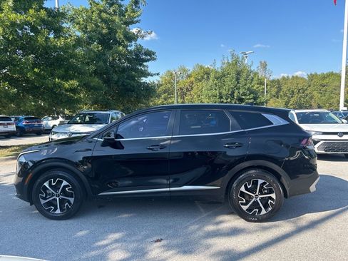 Used 2023 Kia Sportage EX image 6