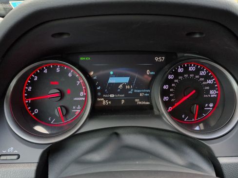Used 2022 Toyota Camry XSE FWD image 12