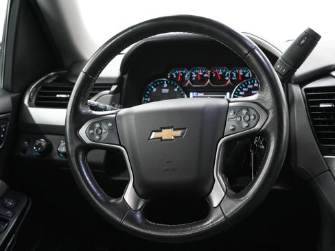 Used 2017 Chevrolet Suburban LT AWD/4WD image 16