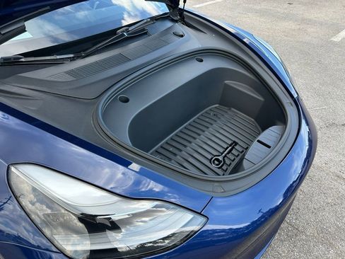 Used 2023 Tesla Model 3 Standard Range image 35