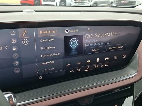 New 2026 Buick Envision Sport Touring AWD/4WD image 13