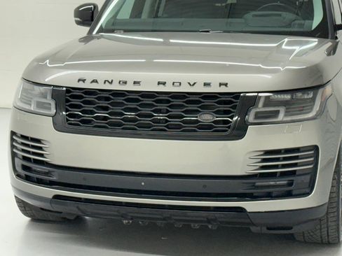 Used 2018 Land Rover Range Rover Supercharged image 11