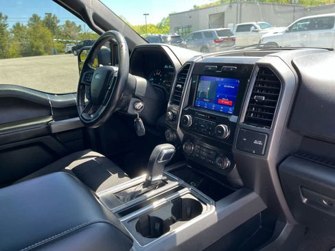 Used 2019 Ford F150 XLT w/ Equipment Group 302A Luxury AWD/4WD image 37