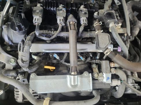 Used 2024 Nissan Versa S w/ Trunk Package FWD image 30