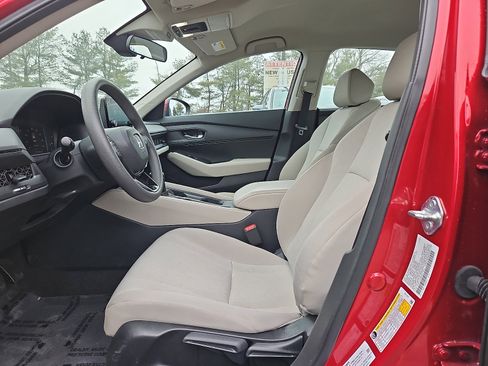 Used 2024 Honda Accord LX image 14
