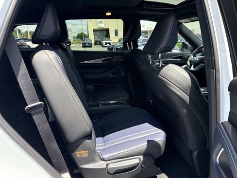 New 2027 INFINITI QX60 Sport AWD/4WD image 22