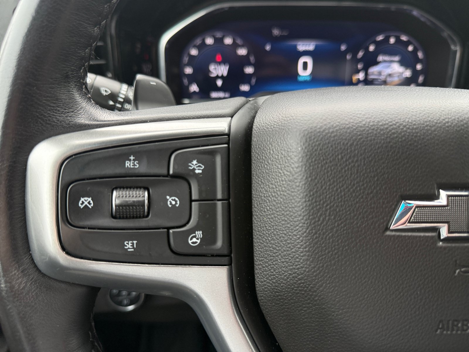 Certified 2022 Chevrolet Silverado 1500 RST w/ All Star Edition Plus AWD/4WD image 16