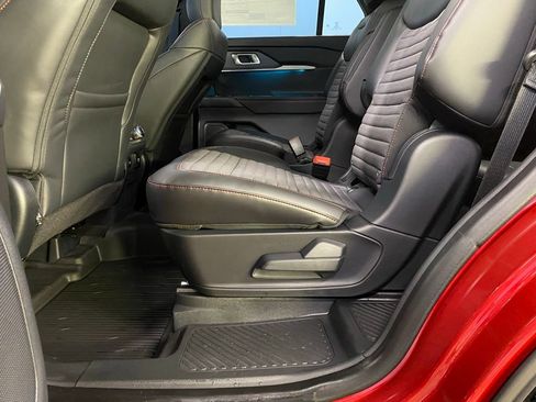 New 2026 Ford Explorer ST-Line w/ ST-Line Street Pack image 30