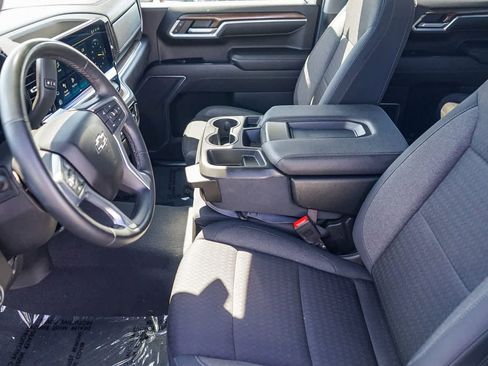Used 2023 Chevrolet Silverado 1500 RST AWD/4WD image 14