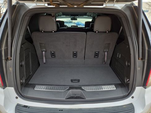 Used 2024 Chevrolet Tahoe RST image 12