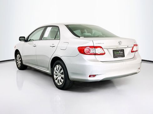 Used 2013 Toyota Corolla LE image 5