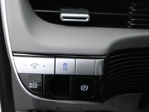 Used 2022 Hyundai Ioniq 5 SE w/ Cargo Package image 20