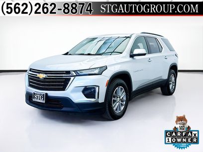 Used 2022 Chevrolet Traverse LT