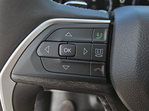 New 2025 Jeep Grand Cherokee Limited image 19