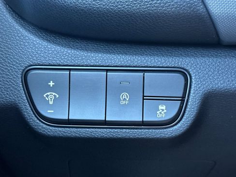 Certified 2026 Kia Seltos LX image 42