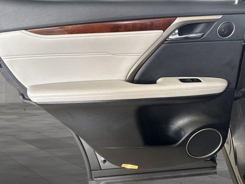 Used 2019 Lexus RX 350L FWD image 24