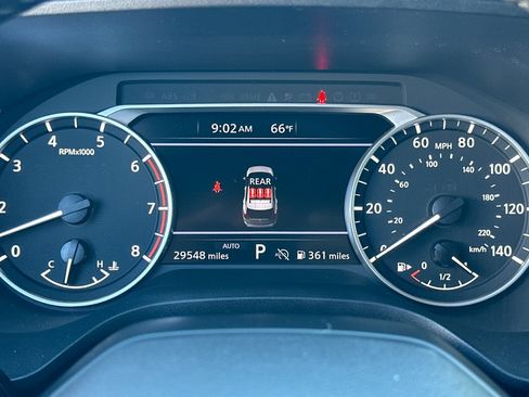 Used 2025 Nissan Rogue SV AWD/4WD image 25