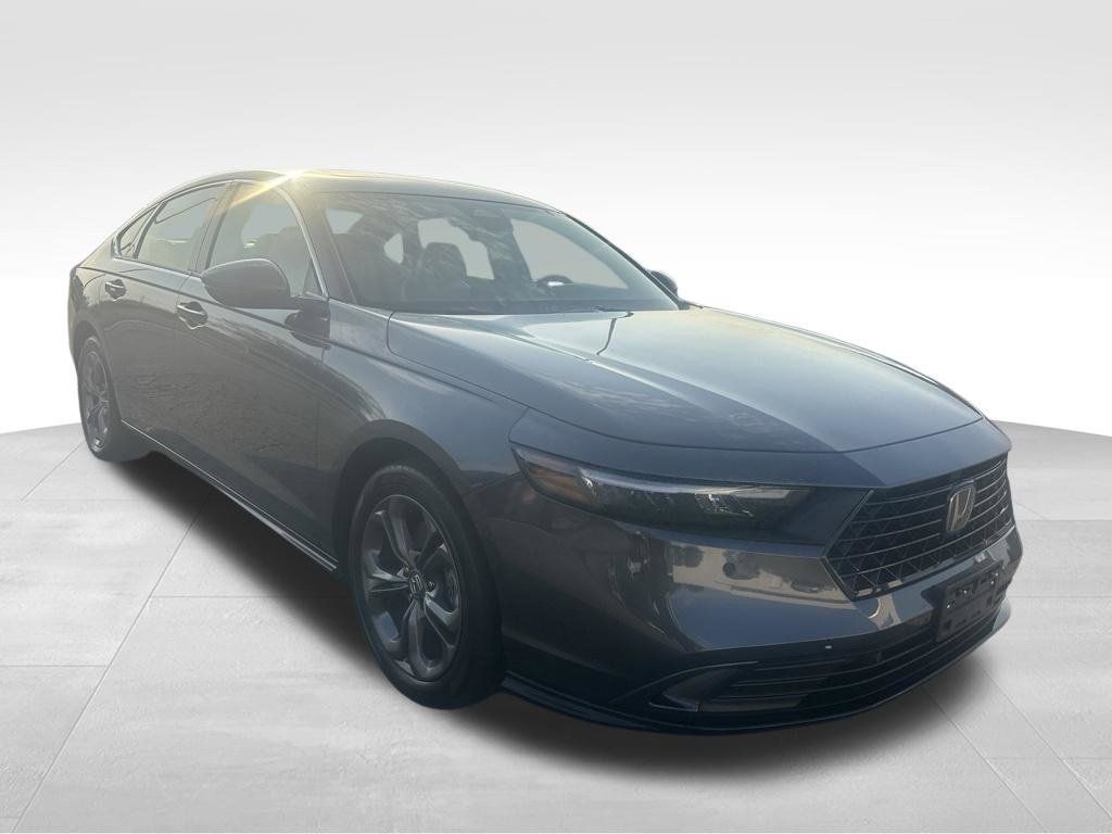 Used 2023 Honda Accord EX-L image 43