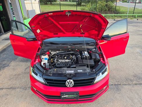 Used 2018 Volkswagen Jetta Sport FWD image 49