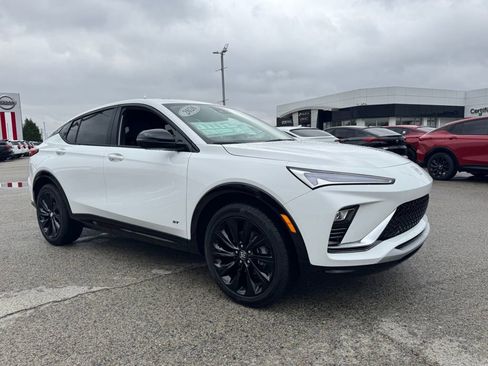 New 2026 Buick Envista Sport Touring image 7