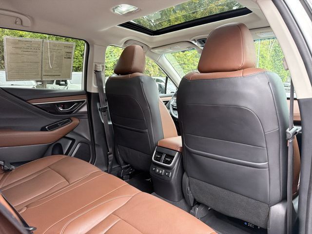 Used 2022 Subaru Outback Touring w/ Tech Package 3 AWD/4WD image 17