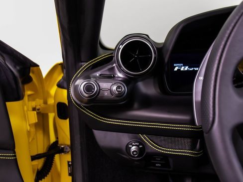 Certified 2022 Ferrari F8 Tributo image 39