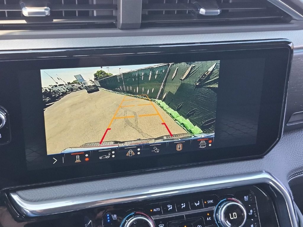 New 2026 GMC Sierra 1500 Denali AWD/4WD image 9