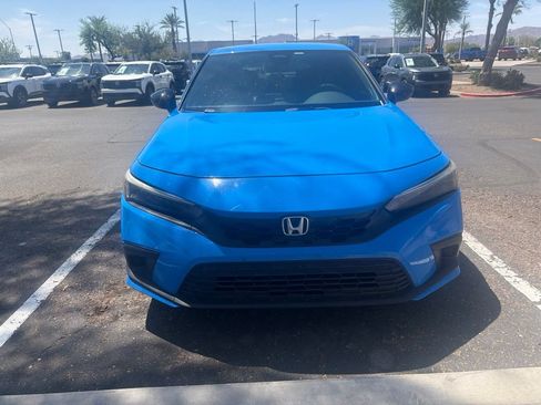 Used 2024 Honda Civic Sport image 2