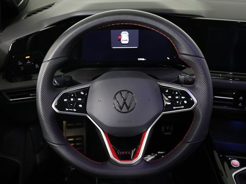 Used 2024 Volkswagen GTI SE image 43