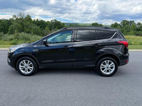 Used 2019 Ford Escape SEL AWD/4WD image 5