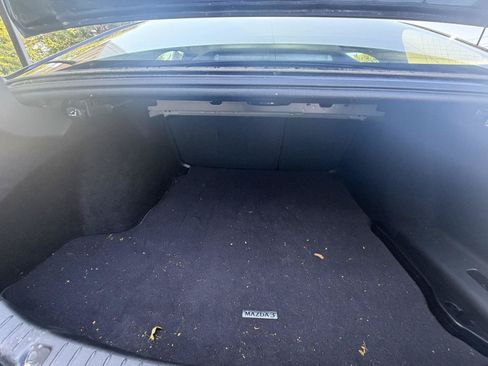 Used 2022 MAZDA MAZDA3 s FWD image 10